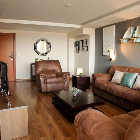 Ferienwohnung Wanderlot - Departamento Leganza - Penthouse Lujoso Riobamba Exterior foto