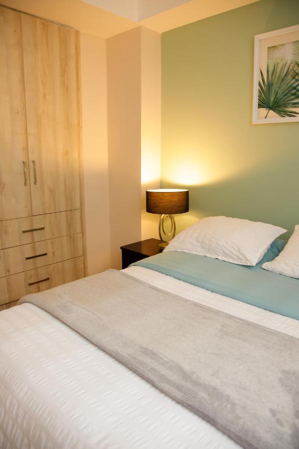 Ferienwohnung Wanderlot - Departamento Leganza - Penthouse Lujoso Riobamba Exterior foto